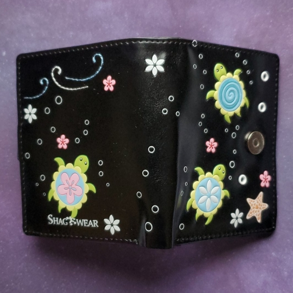 NWT Sea Turtle Wallet - Black Vegan Leather - Picture 3 of 7